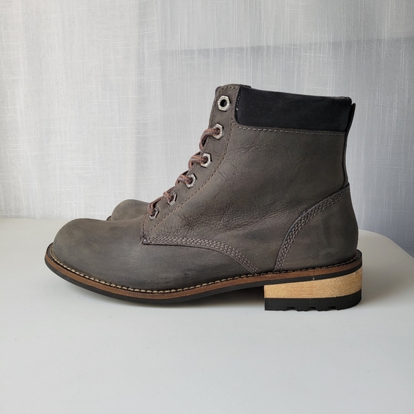 Kodiak Jaya women's waterproof hiking boots size 7 - Picture 2 of 8